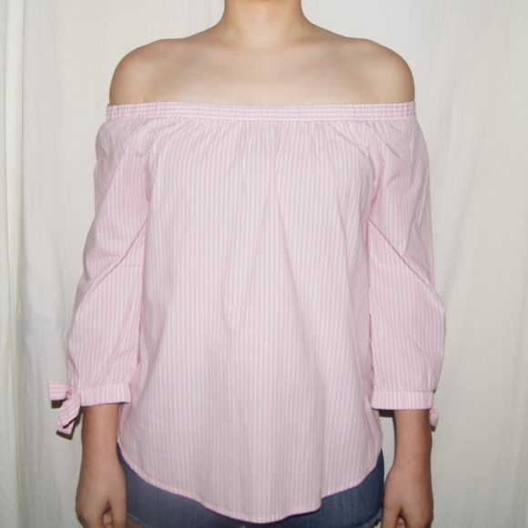 Pink Off the Shoulder Blouse - Picture 3 of 4